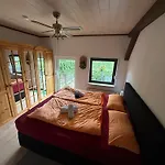 Apartment Last